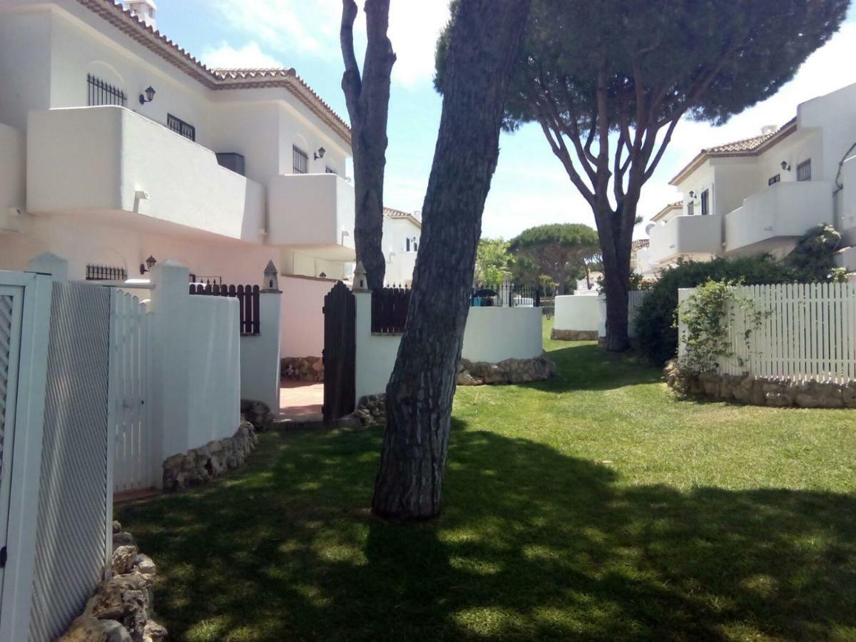 Apartament Playa De La Barrosa Chiclana de la Frontera Zewnętrze zdjęcie