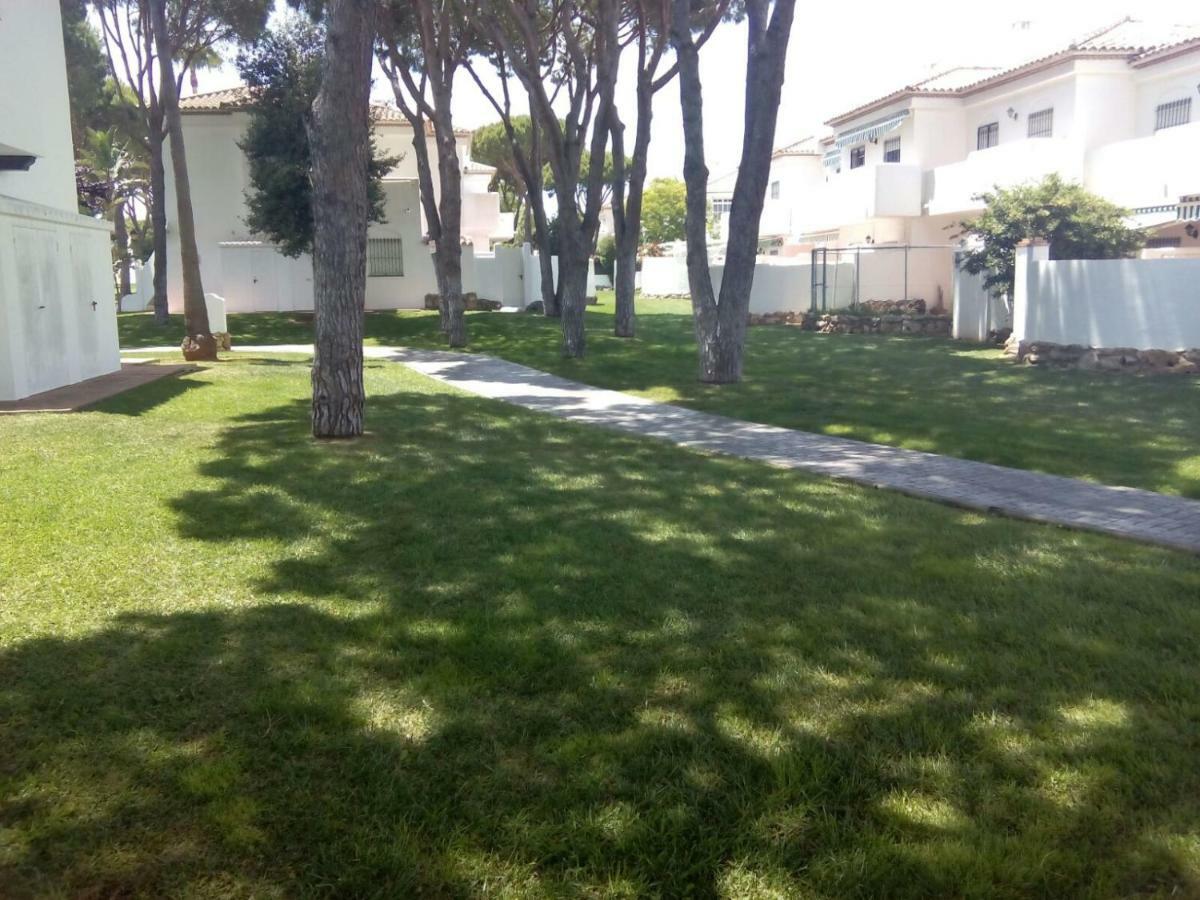 Apartament Playa De La Barrosa Chiclana de la Frontera Zewnętrze zdjęcie